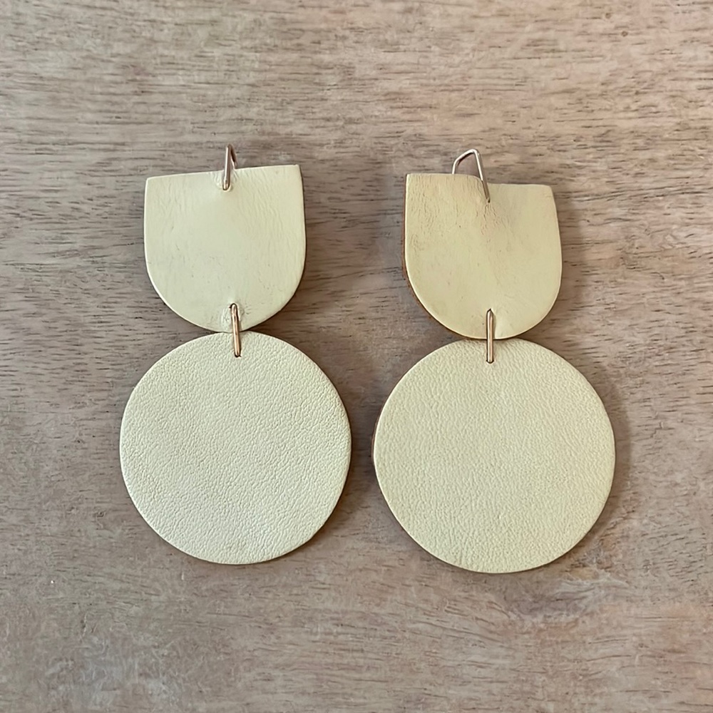 Leather earrings